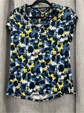 Alfani Navy, Blue & Yellow Floral Short Sleeve V-Neck Blouse